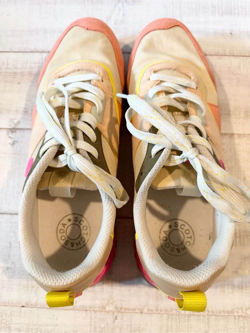 Scotch & Soda VIVI Sneakers EU 42 Bright Neon Coral Pink Men’s 8.5 Women’s 10.5